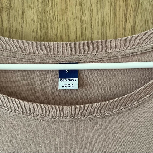 Old Navy Oversized Cropped Pocket T-Shirt in Mollusk - Picture 12 of 12